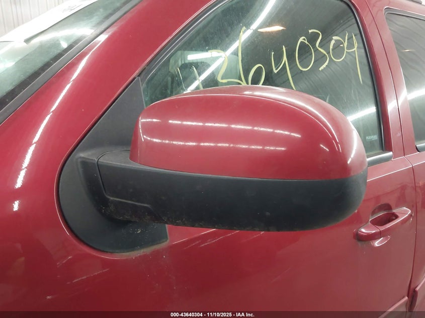 2013 Chevrolet Suburban 1500 Lt VIN: 1GNSKJE75DR195942 Lot: 43640304