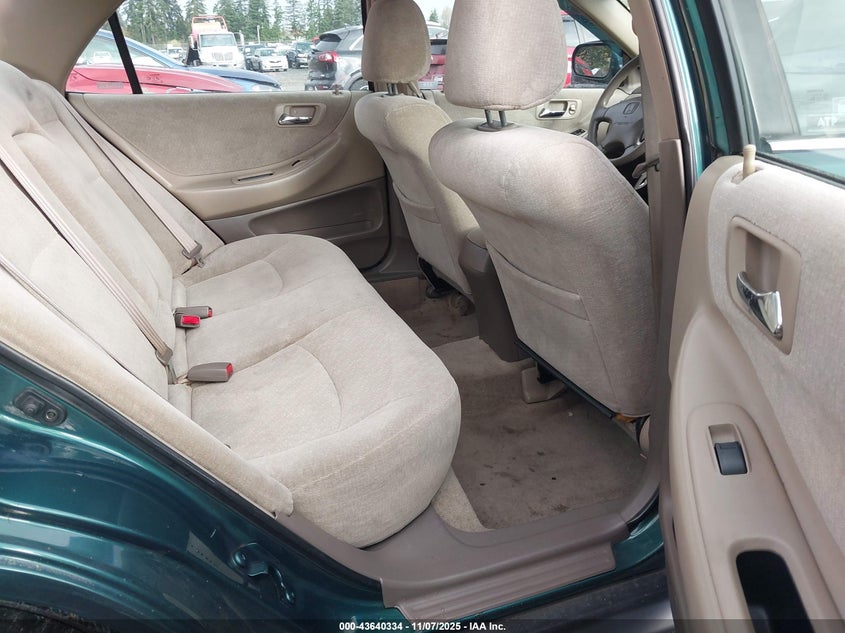 3HGCG66512G700575 2002 HONDA ACCORD photo no. 8