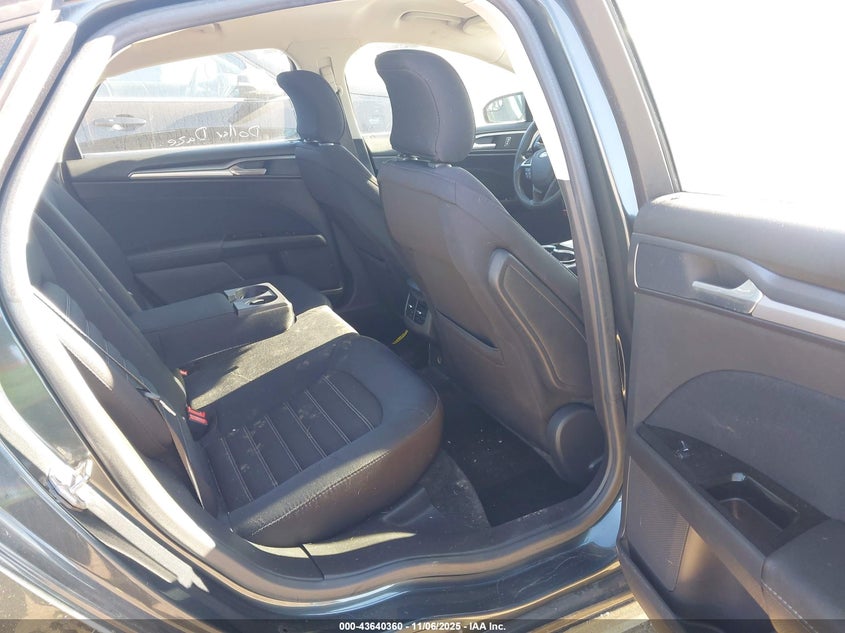 2015 Ford Fusion Se VIN: 3FA6P0HD3FR252305 Lot: 43640360