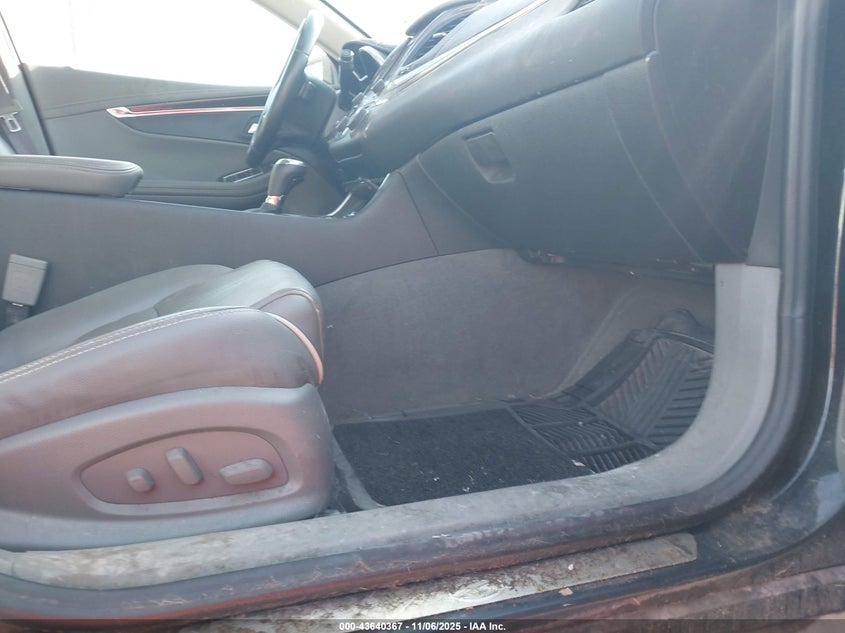 2017 CHEVROLET IMPALA 2LZ - 1G1145S32HU145017