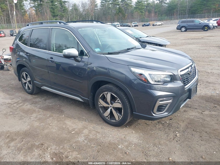 SUBARU FORESTER TOURING