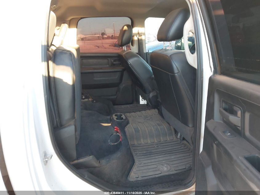 2022 Ram 1500 Classic Tradesman 4X4 5'7 Box VIN: 1C6RR7KTXNS156272 Lot: 43640411