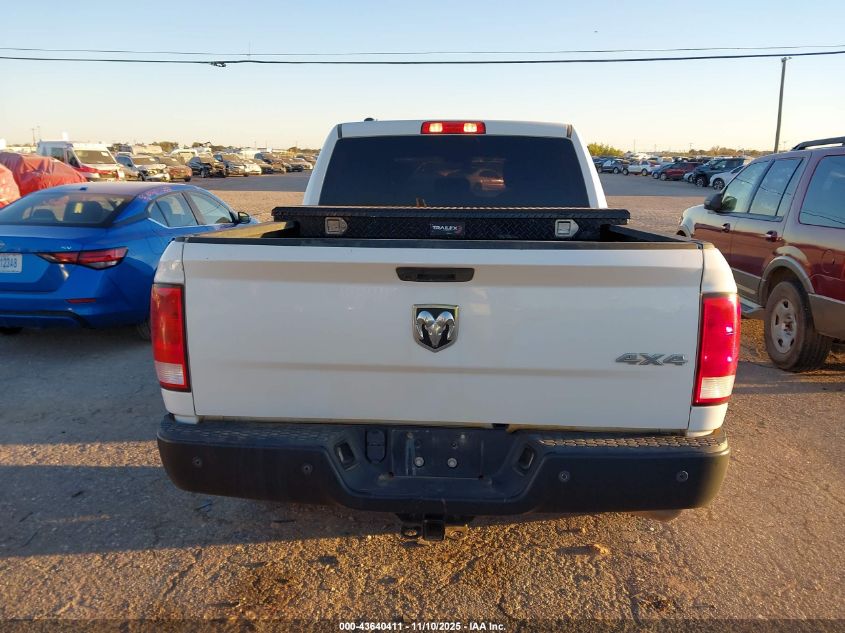 2022 Ram 1500 Classic Tradesman 4X4 5'7 Box VIN: 1C6RR7KTXNS156272 Lot: 43640411