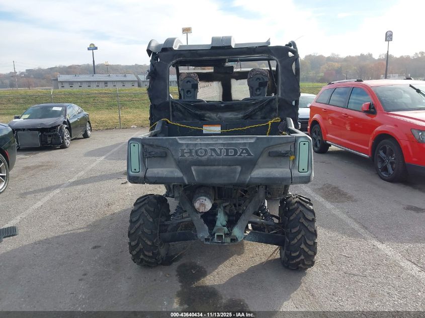 2018 Honda Sxs700 M2 VIN: 1HFVE0295J4402745 Lot: 43640434