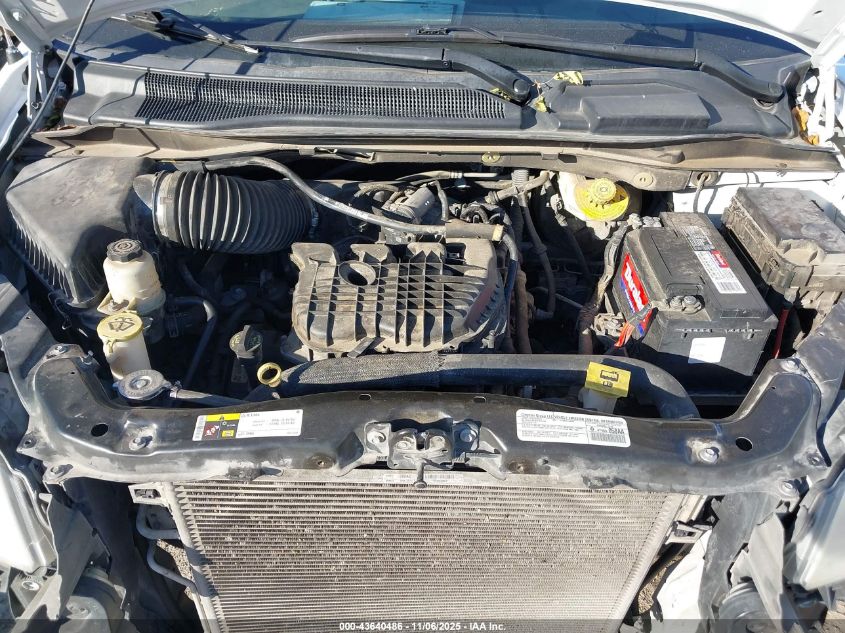 2014 Chrysler Town & Country Touring VIN: 2C4RC1BG1ER403321 Lot: 43640486