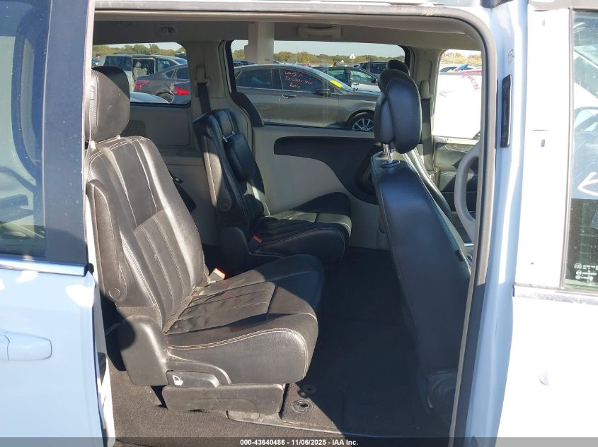 2014 Chrysler Town & Country Touring VIN: 2C4RC1BG1ER403321 Lot: 43640486