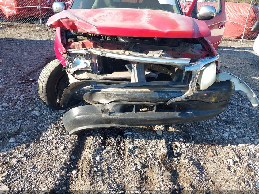 1999 Ford F-150 Lariat/Xl/Xlt VIN: 1FTRX17L9XNA40499 Lot: 43640504