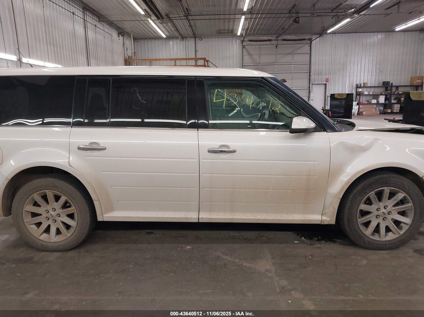 2012 Ford Flex Sel VIN: 2FMHK6CC4CBD00452 Lot: 43640512