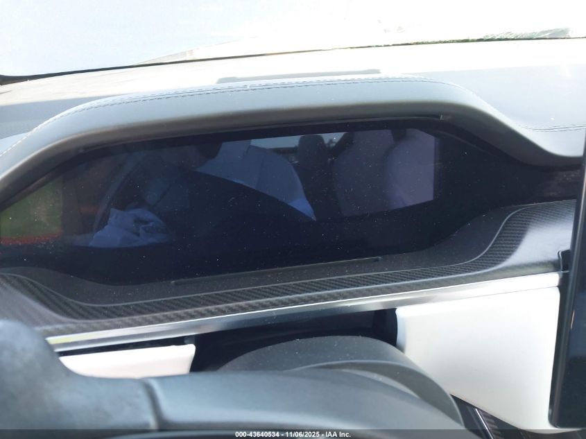 2022 Tesla Model X Plaid Tri Motor All-Wheel Drive VIN: 7SAXCBE66NF349867 Lot: 43640534