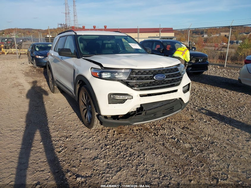 FORD EXPLORER XLT