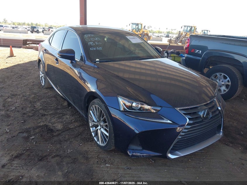 LEXUS IS 200T IS 200T