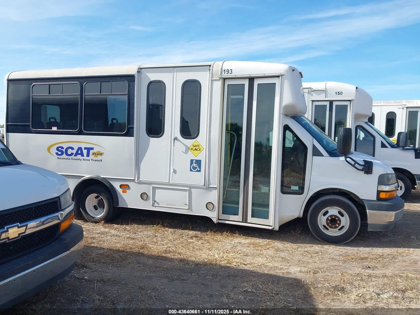 2019 Chevrolet Express Cutaway 4500 Van VIN: 1HA6GUBG7KN007228 Lot: 43640661