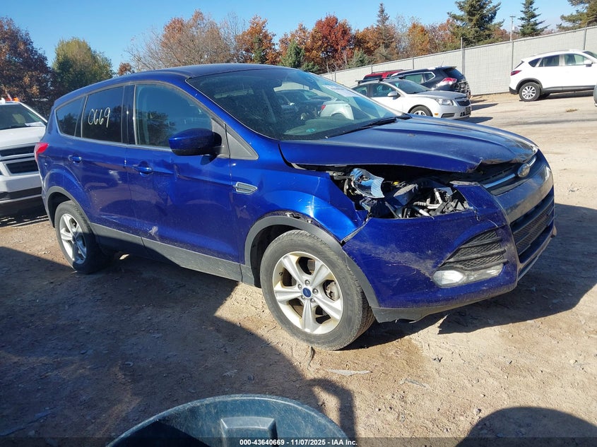 FORD ESCAPE SE