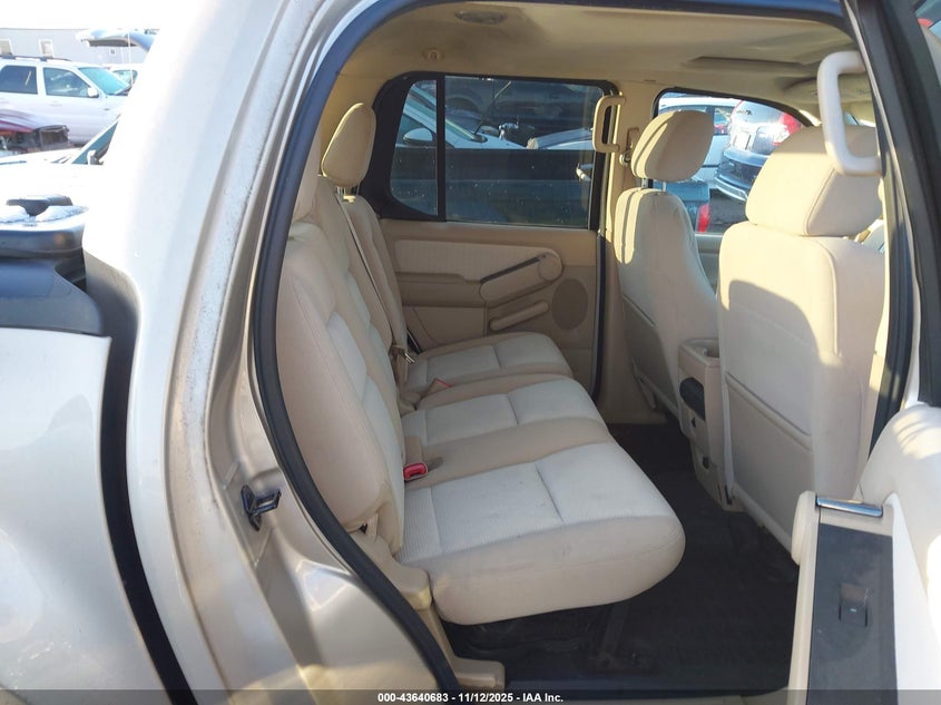 2007 Ford Explorer Sport Trac Limited VIN: 1FMEU53807UA23690 Lot: 43640683