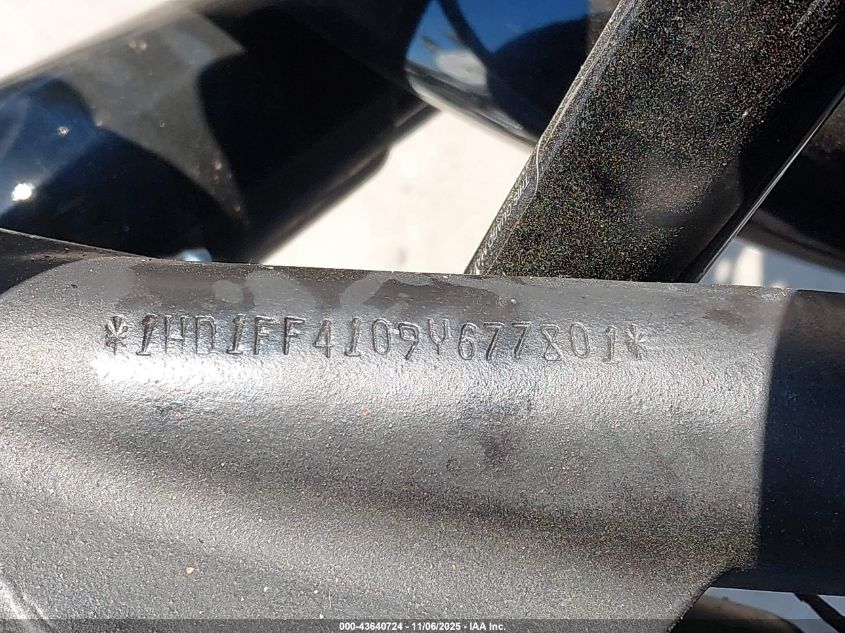 2009 Harley-Davidson Flhtc VIN: 1HD1FF4109Y677801 Lot: 43640724