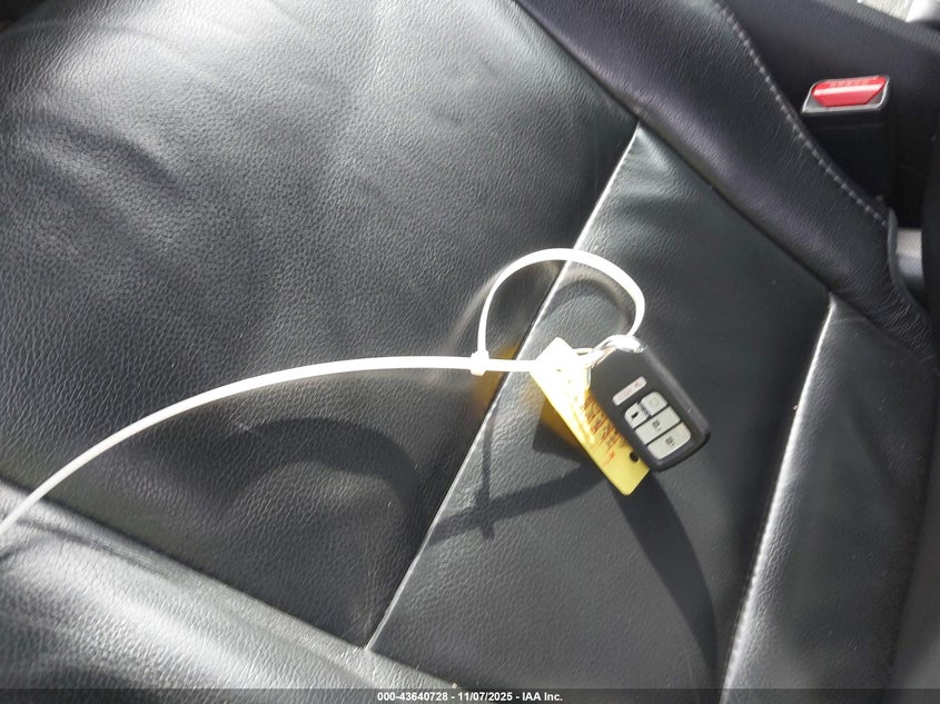 5FNYF5H27NB025667 2022 HONDA PILOT photo no. 11