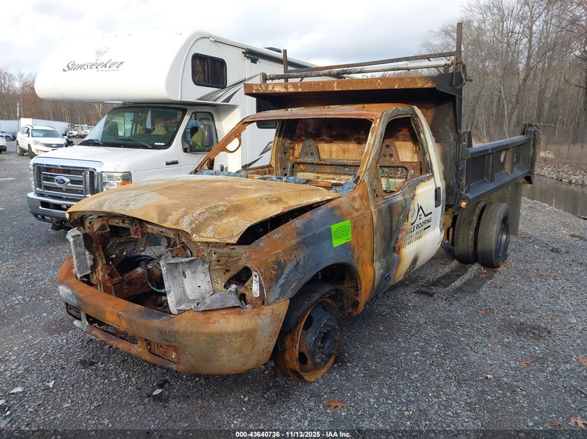 1FDAF56F9XEC99279 1999 FORD F550 photo no. 2