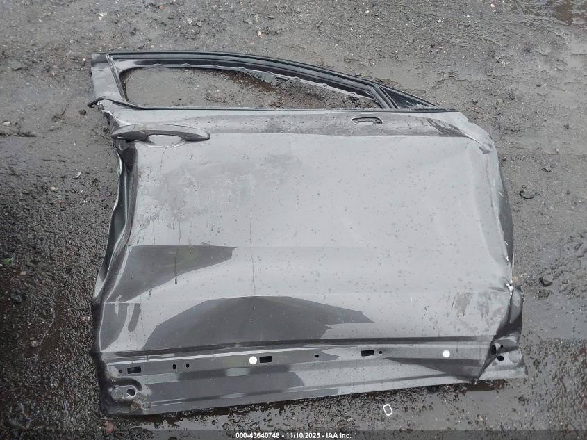 2025 Volvo Xc60 B5 Core VIN: YV4M12RJ0S1216625 Lot: 43640748