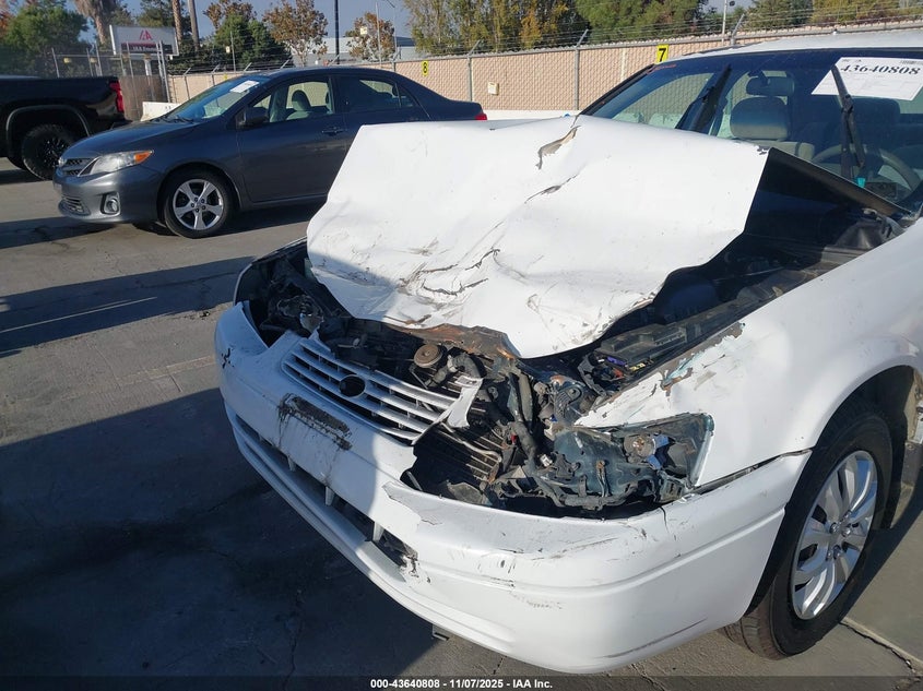 JT2BG22K7W0127473 1998 TOYOTA CAMRY photo no. 14