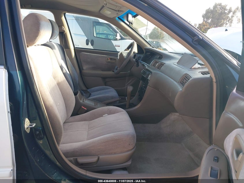 JT2BG22K7W0127473 1998 TOYOTA CAMRY photo no. 5