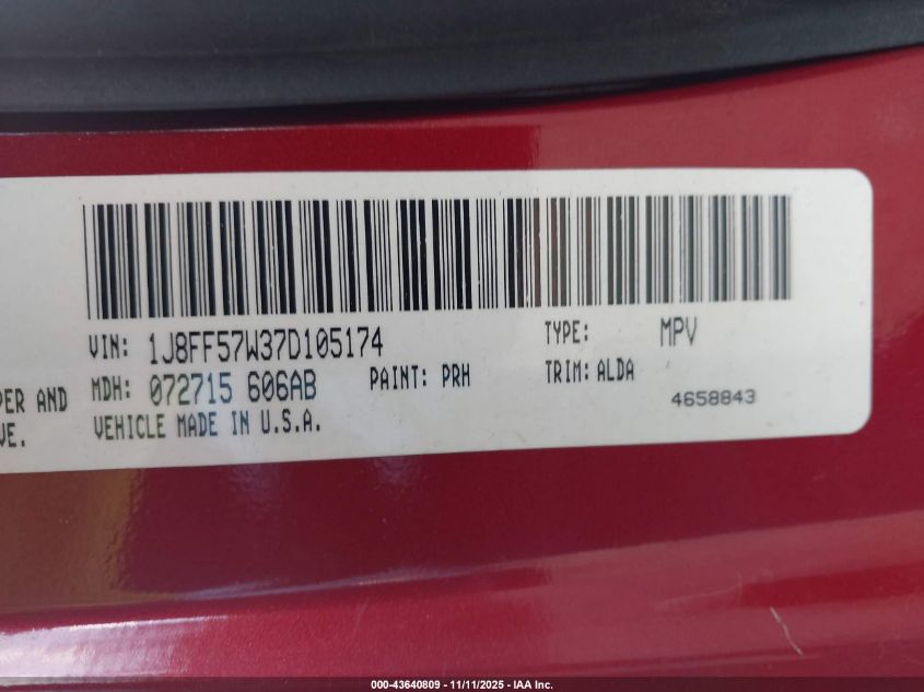 2007 Jeep Compass Limited VIN: 1J8FF57W37D105174 Lot: 43640809