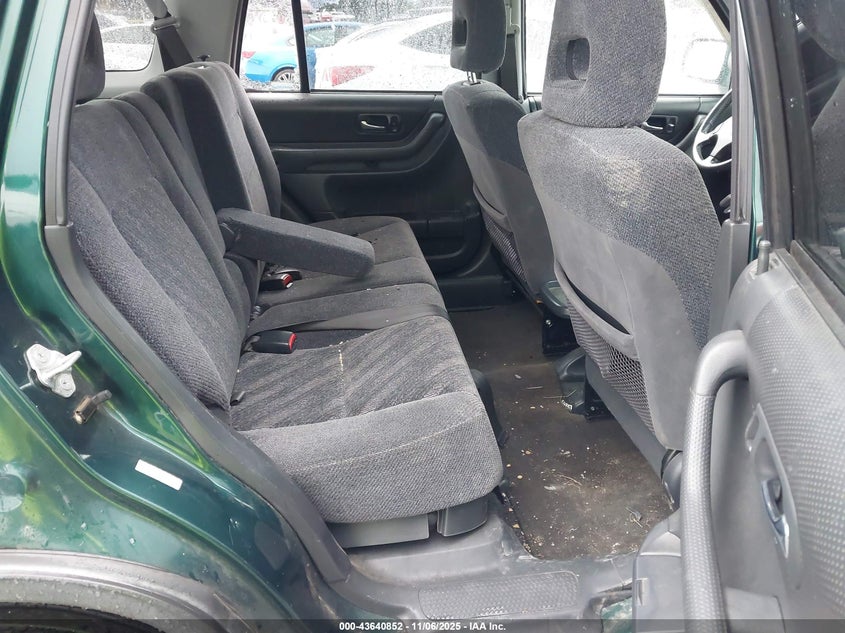 2000 Honda Cr-V Special Edition VIN: JHLRD1878YS005338 Lot: 43640852