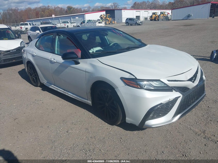TOYOTA CAMRY XSE AWD