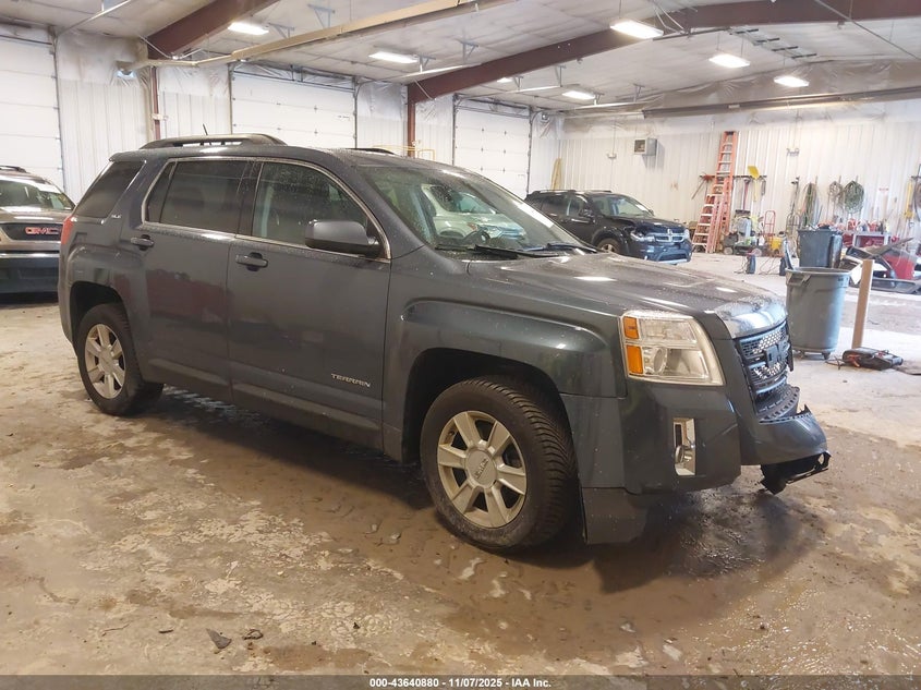 GMC TERRAIN SLE-2