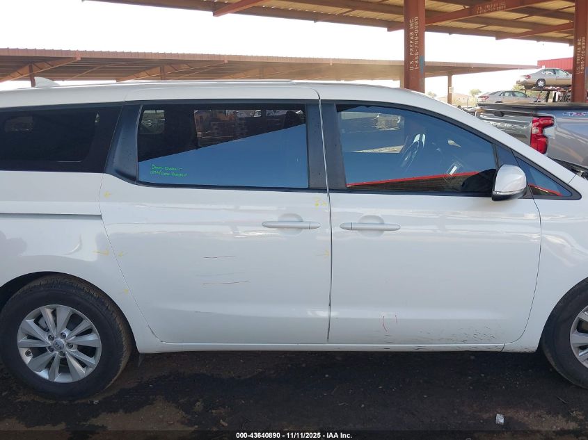 2017 Kia Sedona L VIN: KNDMA5C16H6256300 Lot: 43640890