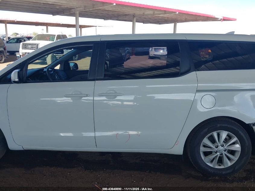 2017 Kia Sedona L VIN: KNDMA5C16H6256300 Lot: 43640890