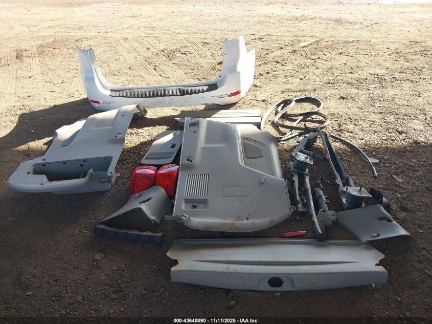 2017 Kia Sedona L VIN: KNDMA5C16H6256300 Lot: 43640890