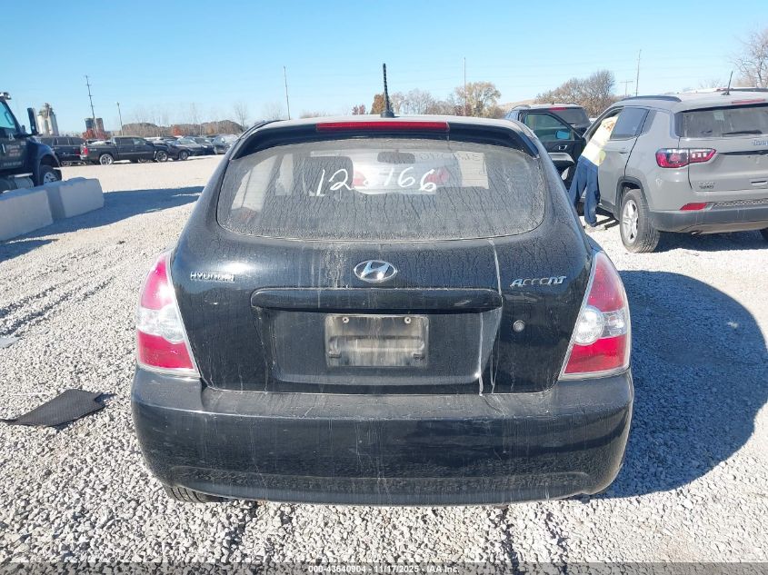 2009 Hyundai Accent Gs VIN: KMHCM36C69U128166 Lot: 43640904