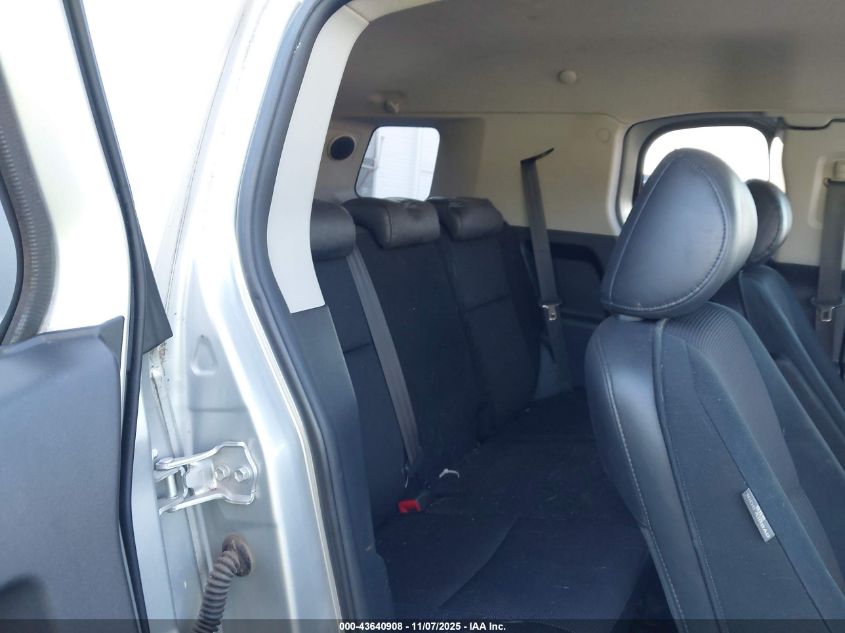 2007 Toyota Fj Cruiser VIN: JTEBU11F770047134 Lot: 43640908