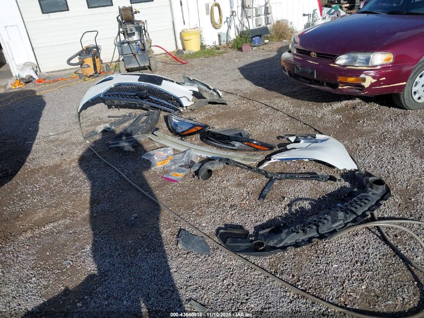 2018 Buick Enclave Avenir VIN: 5GAEVCKW3JJ182638 Lot: 43640916