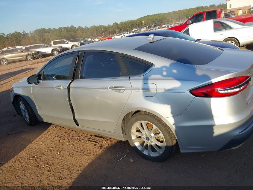 2019 FORD FUSION SE 3FA6P0HD8KR198784