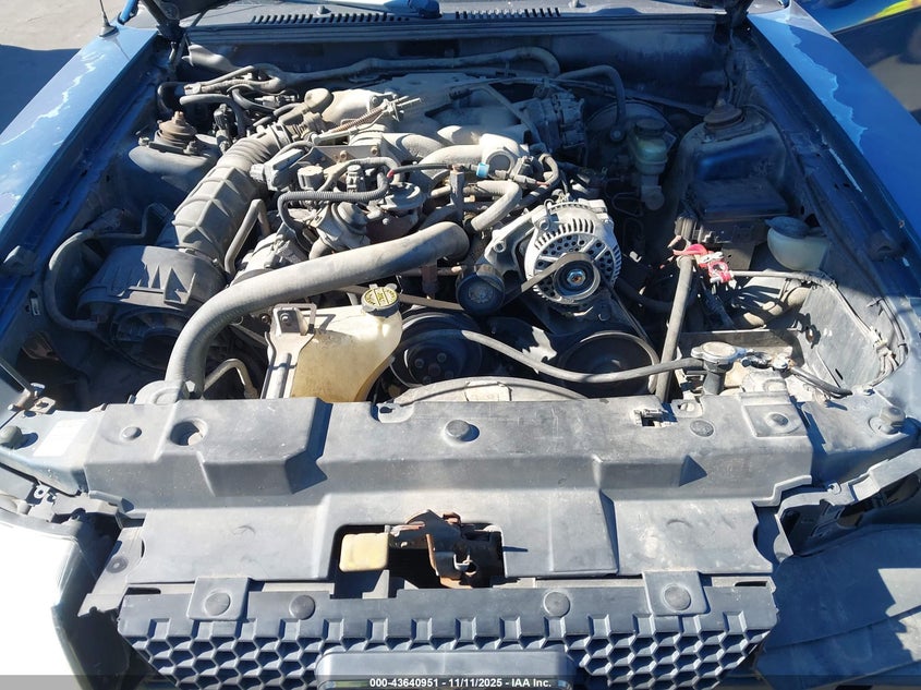 2000 Ford Mustang VIN: 1FAFP4045YF194670 Lot: 43640951