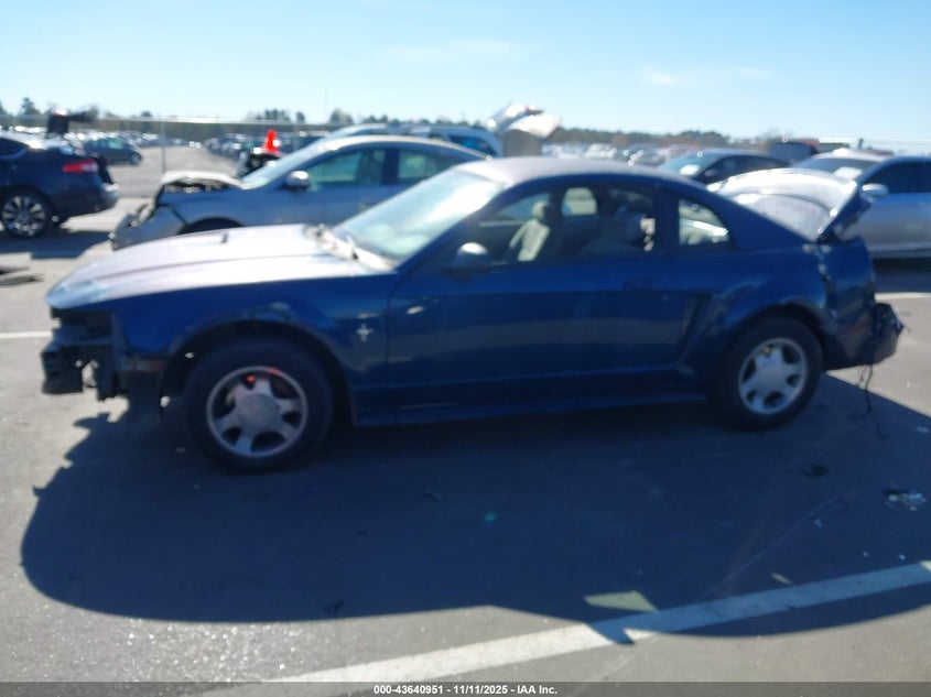2000 Ford Mustang VIN: 1FAFP4045YF194670 Lot: 43640951