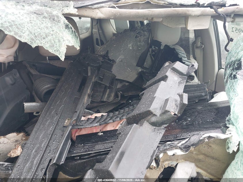 2017 Chrysler Pacifica Touring-L VIN: 2C4RC1BG2HR503691 Lot: 43640952