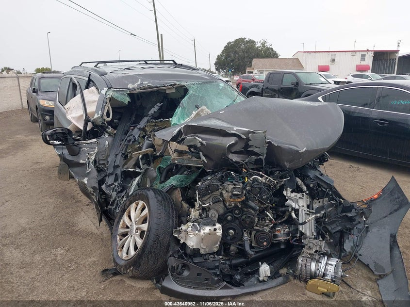 2017 Chrysler Pacifica Touring-L VIN: 2C4RC1BG2HR503691 Lot: 43640952