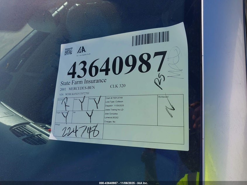 2001 Mercedes-Benz Clk 320 VIN: WDBLK65G51T072701 Lot: 43640987