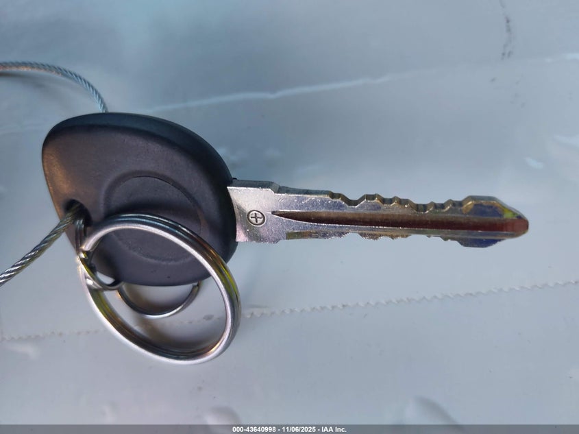 2007 Pontiac Solstice VIN: 1G2MB35B47Y117331 Lot: 43640998