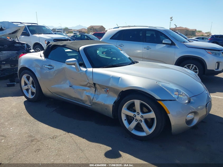 2007 Pontiac Solstice VIN: 1G2MB35B47Y117331 Lot: 43640998