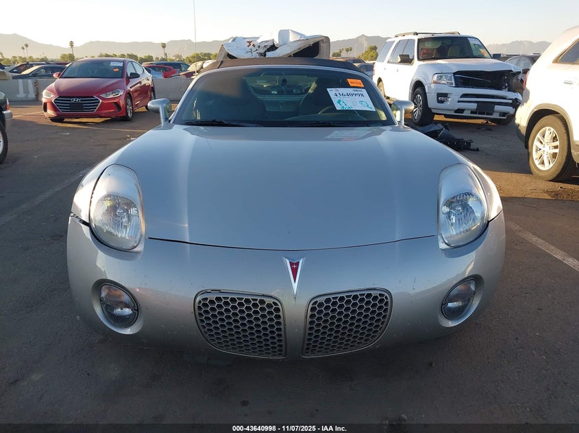 2007 Pontiac Solstice VIN: 1G2MB35B47Y117331 Lot: 43640998