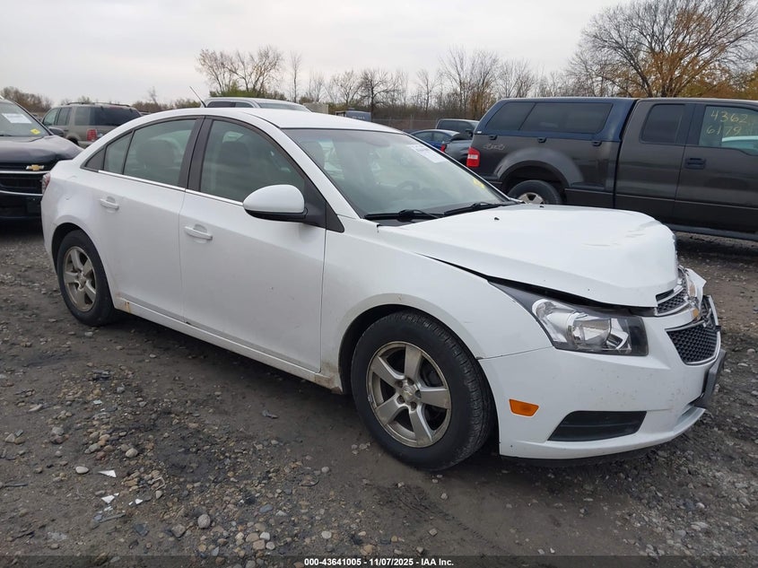 CHEVROLET CRUZE 1LT AUTO