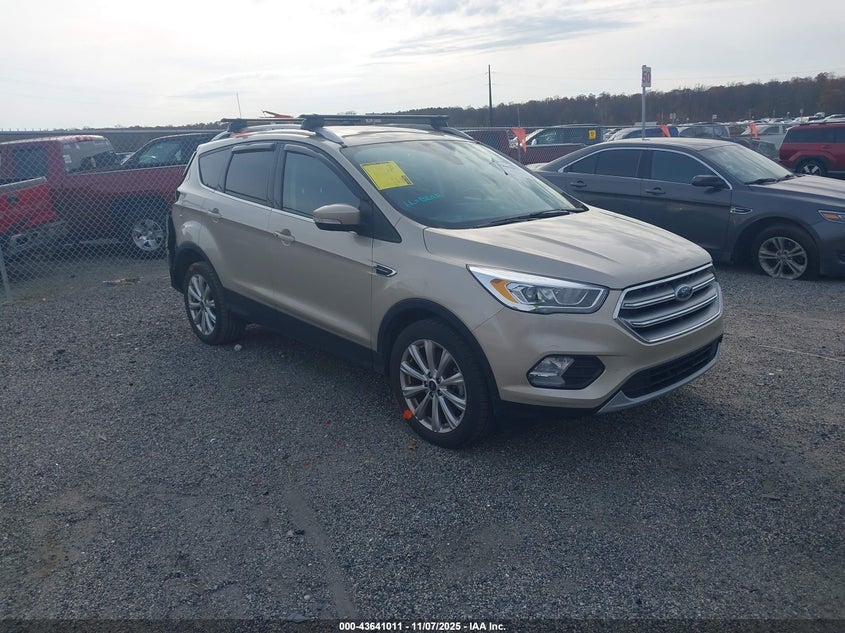 FORD ESCAPE TITANIUM