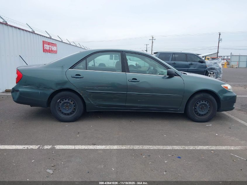2004 Toyota Camry Le VIN: JTDBE32K240267270 Lot: 43641026