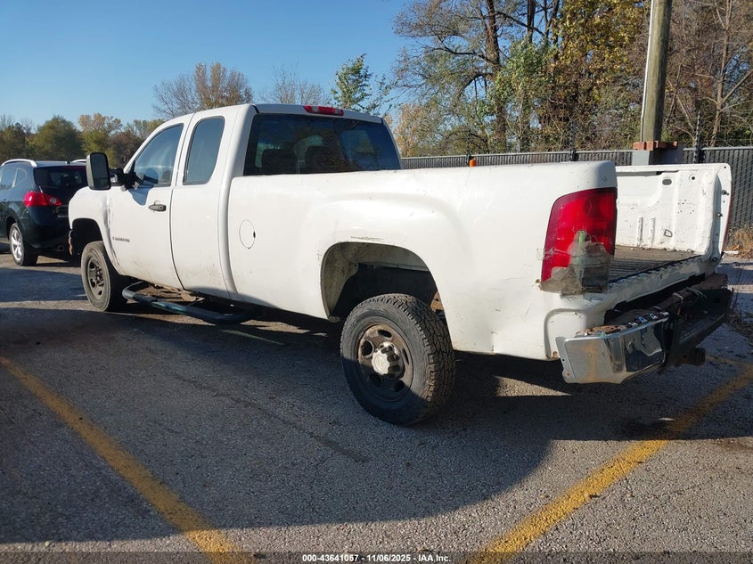 1GCHC29K78E129166 2008 CHEVROLET SILVERADO photo no. 3