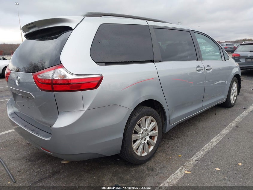 5TDJK3DC2FS125642 2015 TOYOTA SIENNA photo no. 4