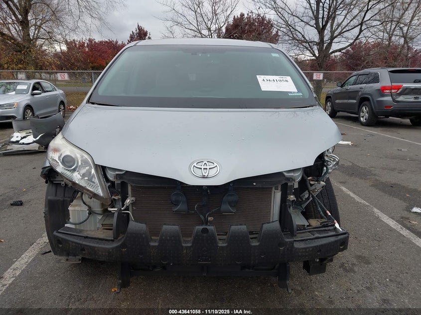 5TDJK3DC2FS125642 2015 TOYOTA SIENNA photo no. 6
