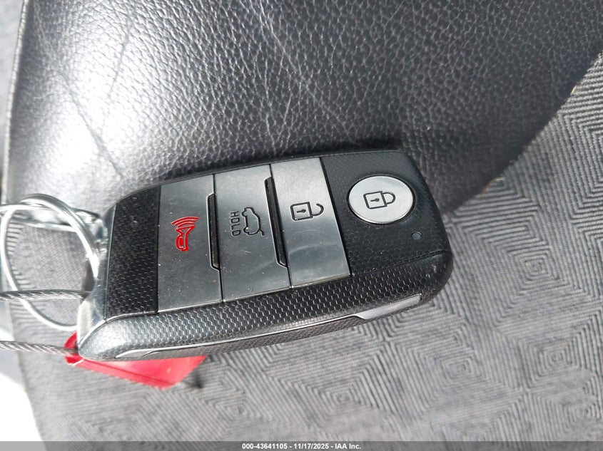 2017 Kia Niro Ex VIN: KNDCC3LC3H5078248 Lot: 43641105